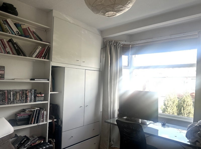 Room Sandringham Road in Greater London