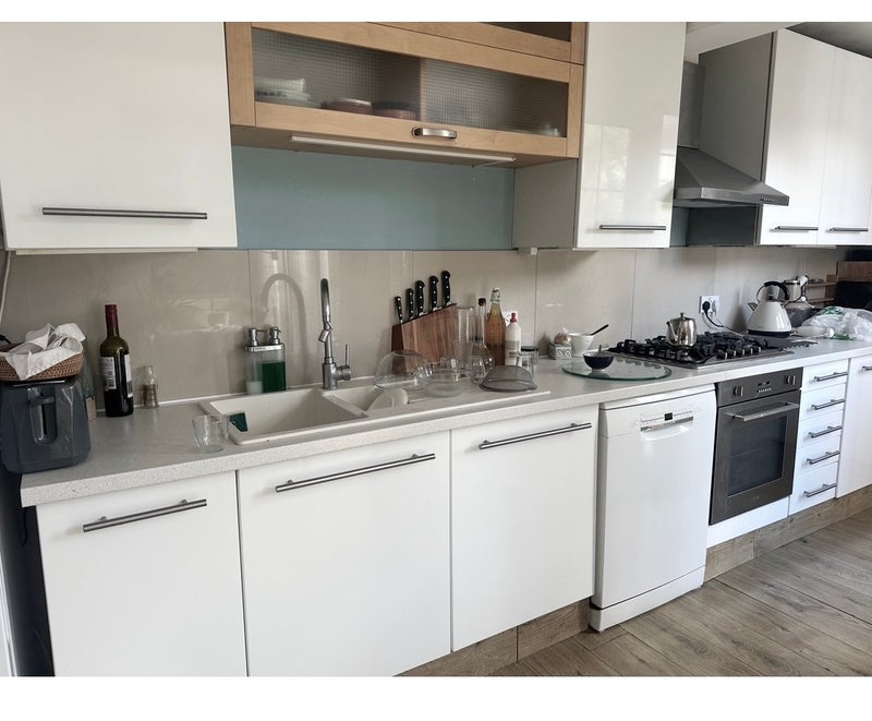 Room Sandringham Road in Greater London