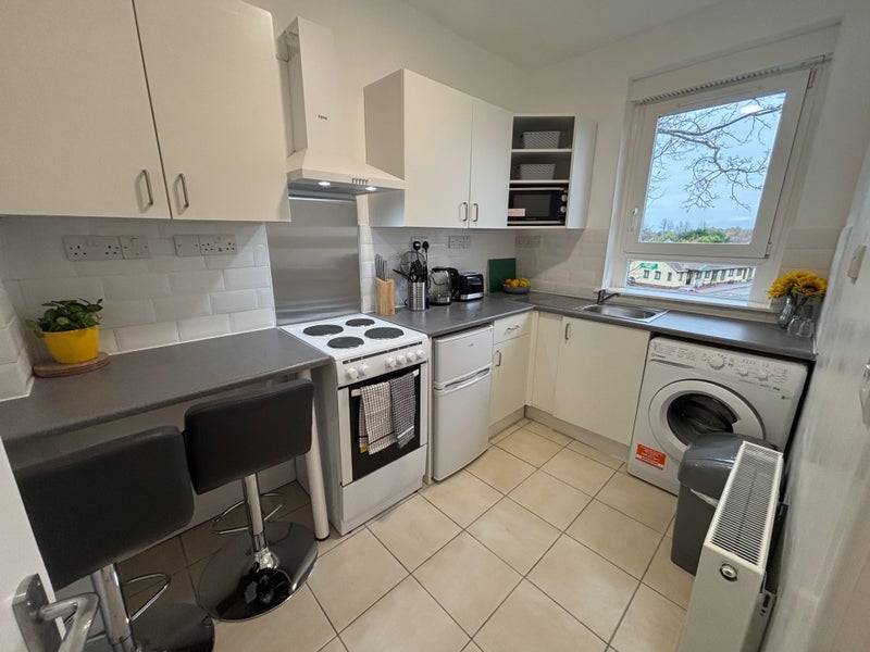 Room Clearburn Gardens in City of Edinburgh