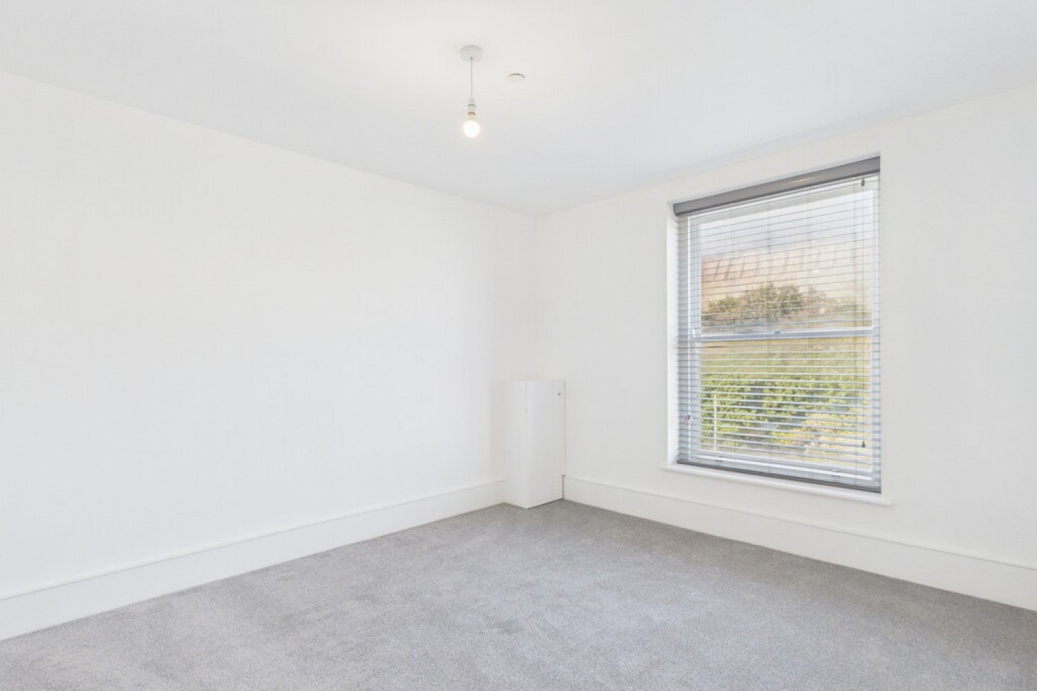 Flat Marine Parade in Folkestone and Hythe District