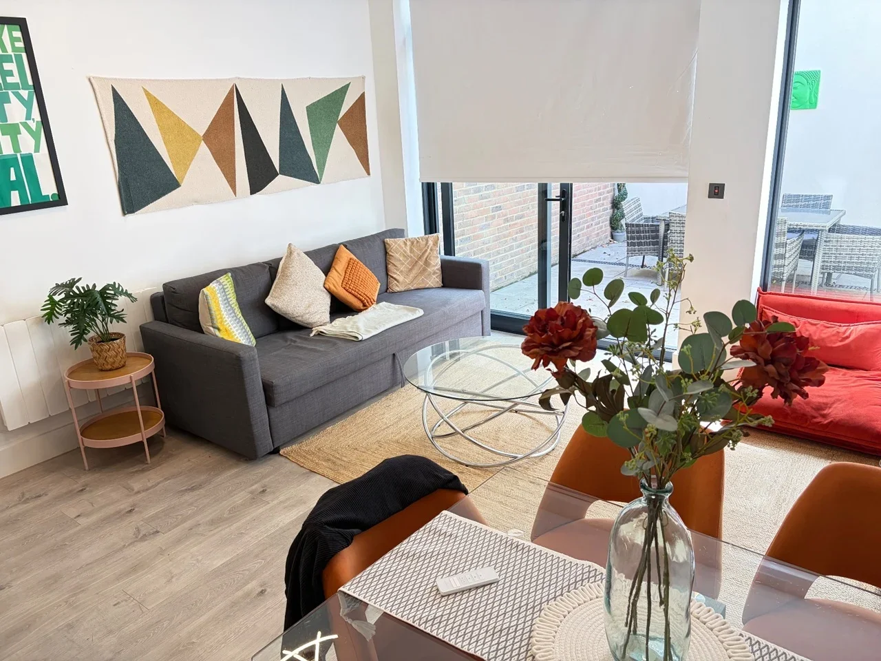 Flat Creffield Road in Greater London