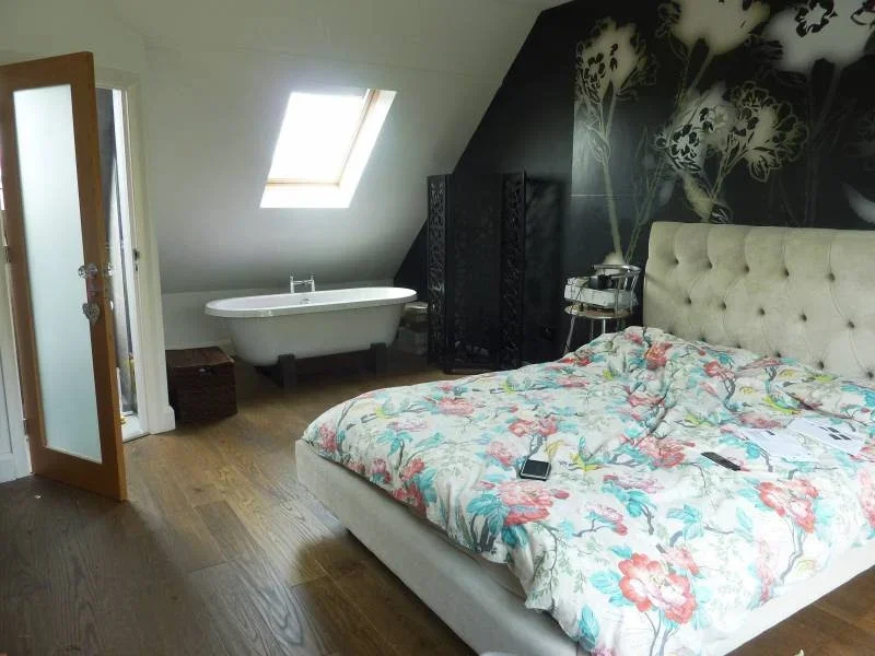 Room Bouverie Road in Greater London