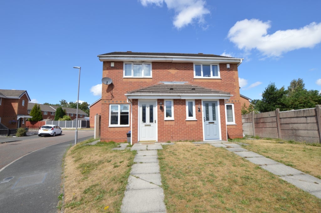 House The Hedgerows in St Helens