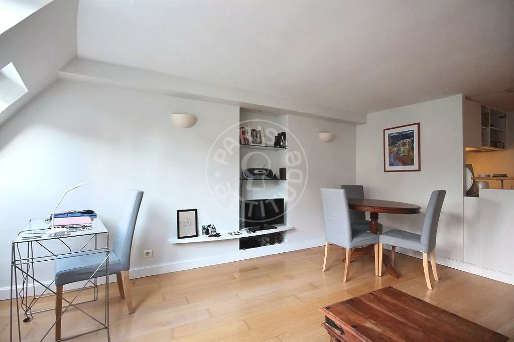 Appartement Rue des Archives à Paris