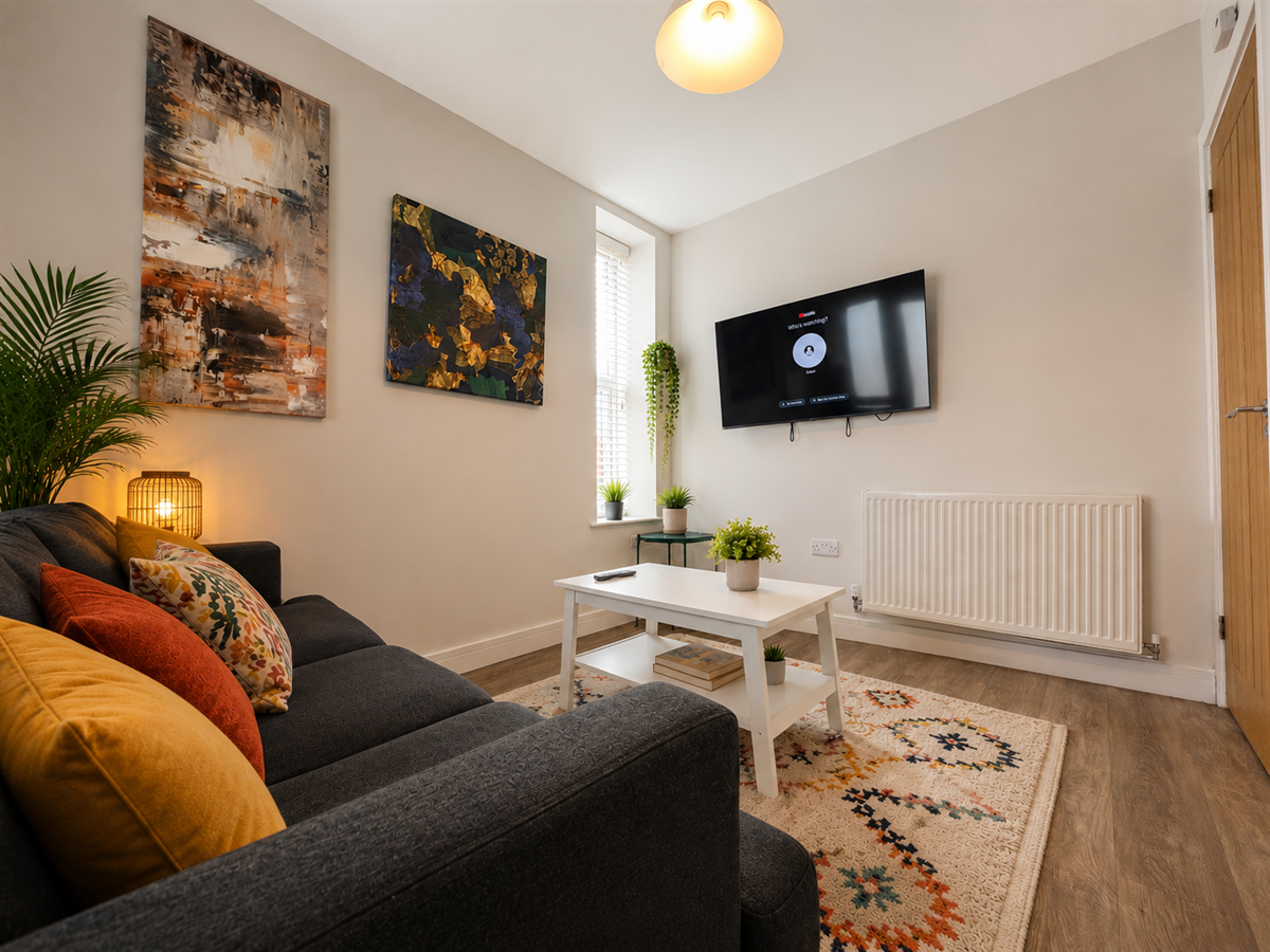 Flat Colwick Road in Nottingham
