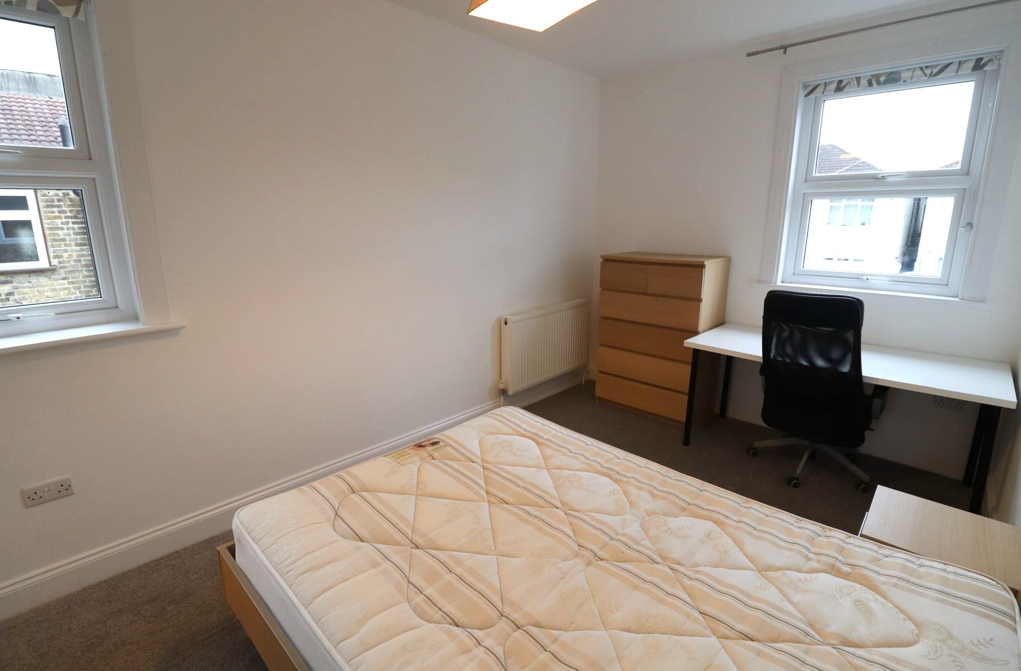 Flat Colson Road in Greater London