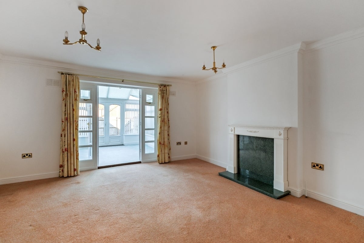 House Wrights Yard in Great Missenden