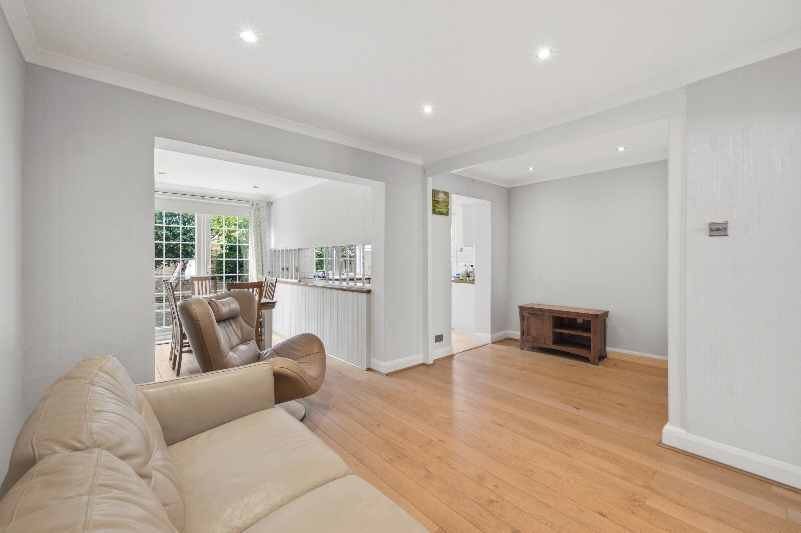 House Bargate Close in Greater London