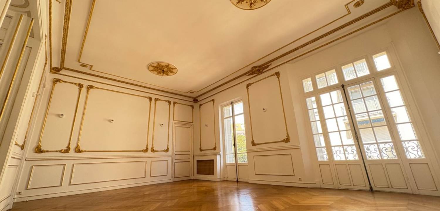 Flat Rue du Maréchal Joffre in Nice