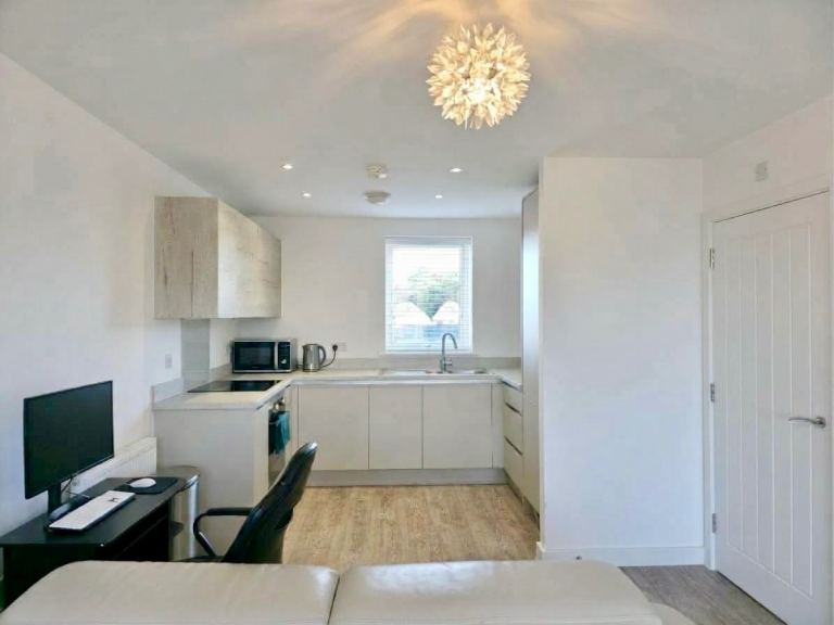 Flat Old Oaks Lane in Harlow