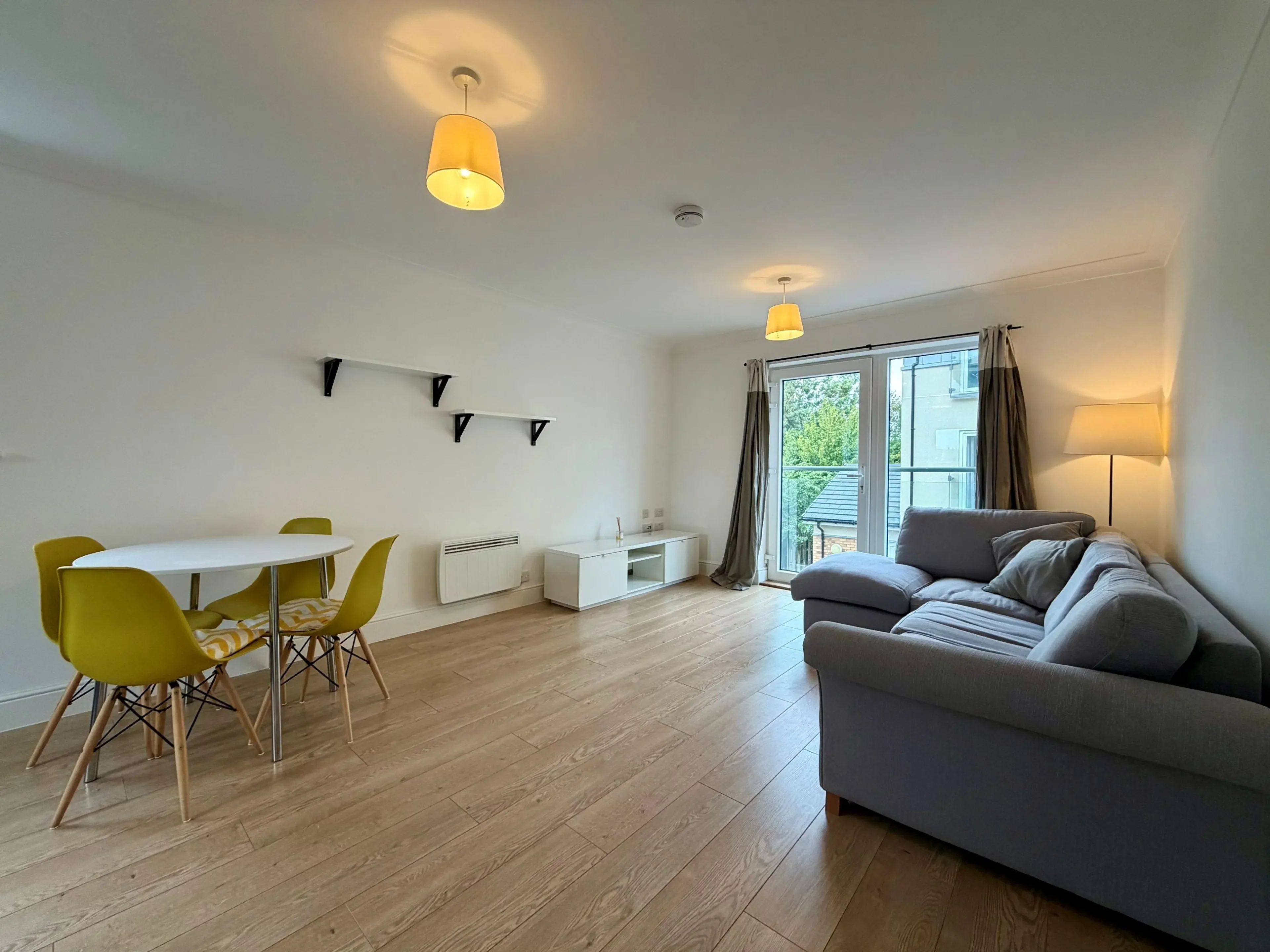 Flat Tatler Close in Warwick