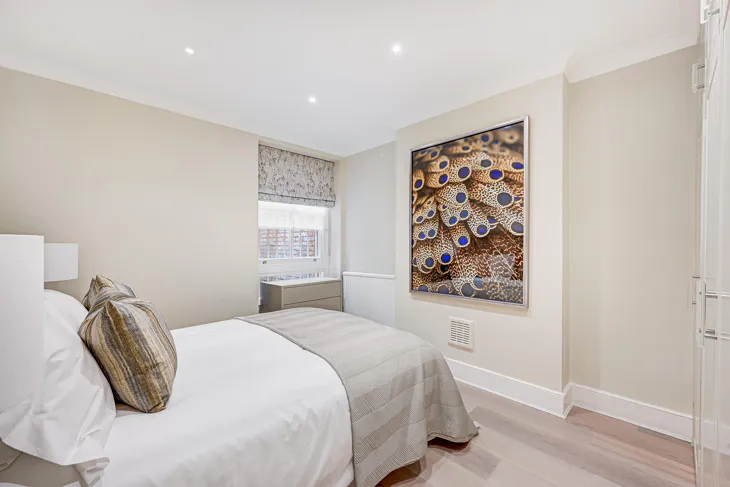 Flat Ralston Street in Greater London
