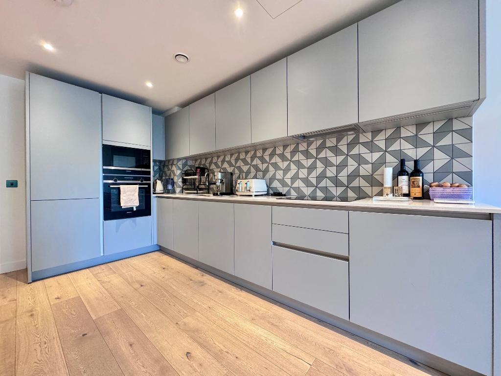 Flat Golden Lane in City of London