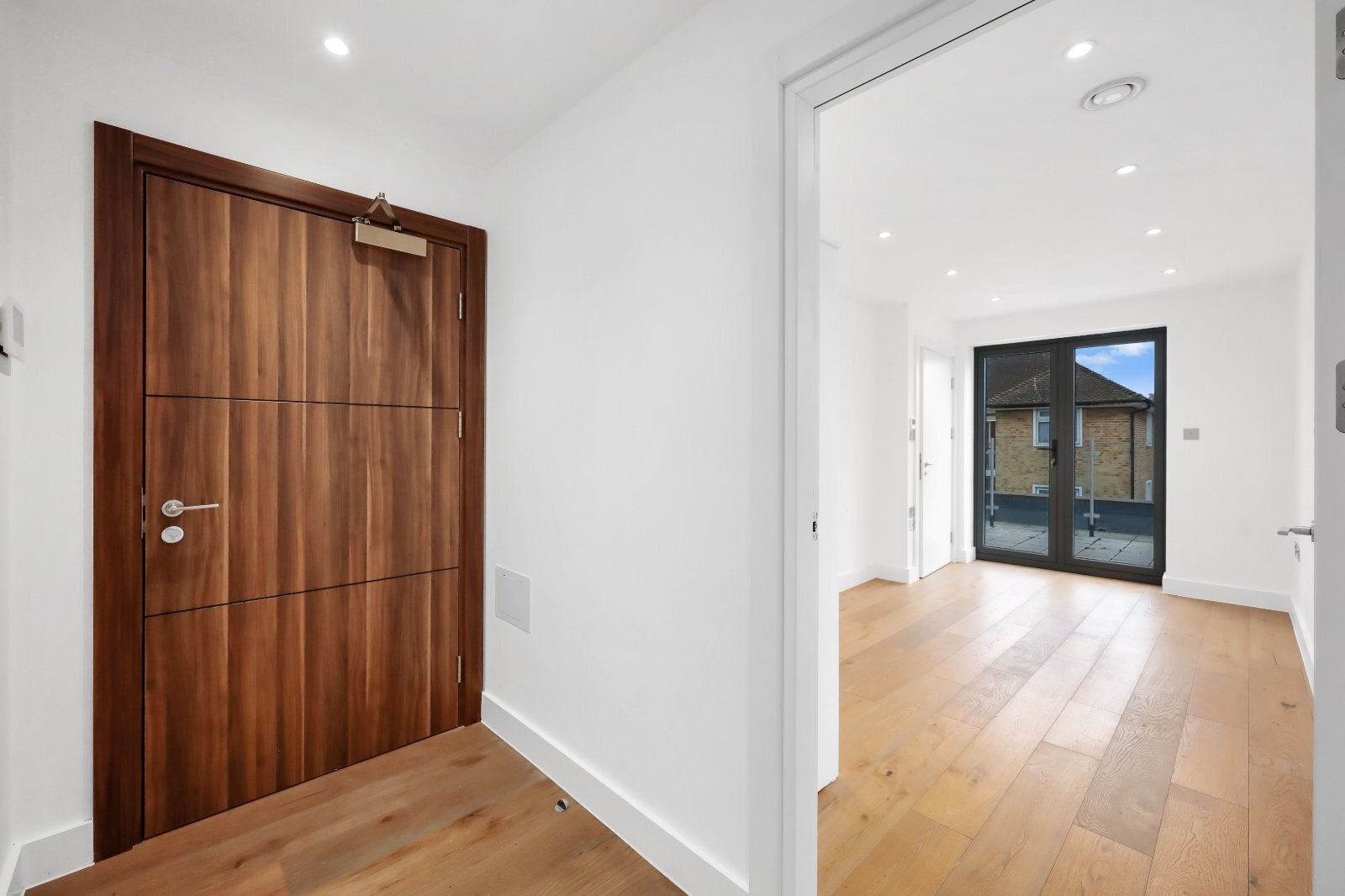 Flat Marquis Road in Greater London