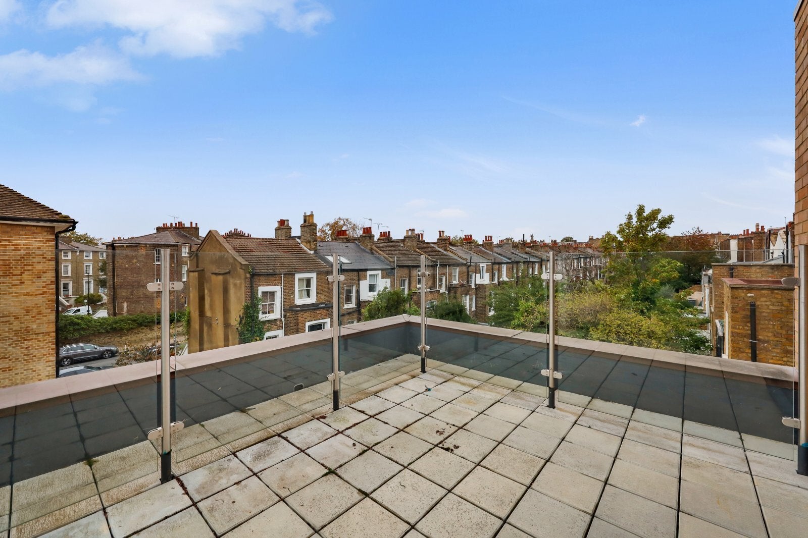 Flat Marquis Road in Greater London