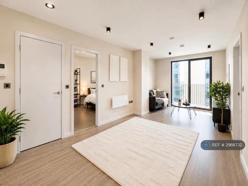 Room Ellesmere Street in Manchester