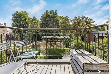 Flat Highbury New Park in Greater London