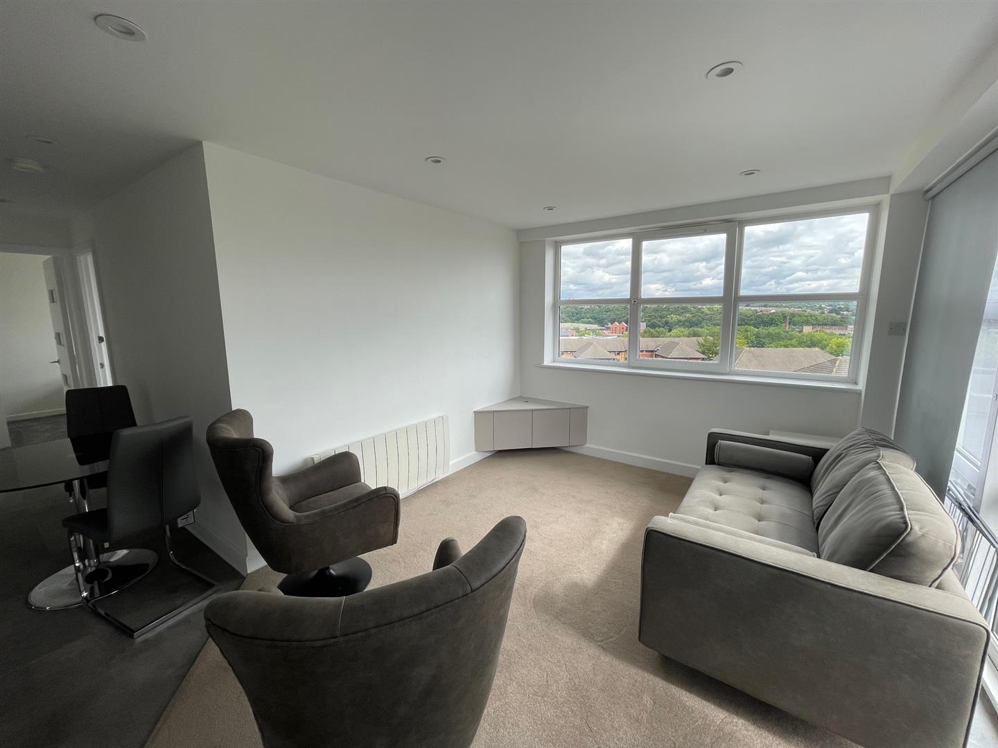 Flat Leicester Place in Leeds