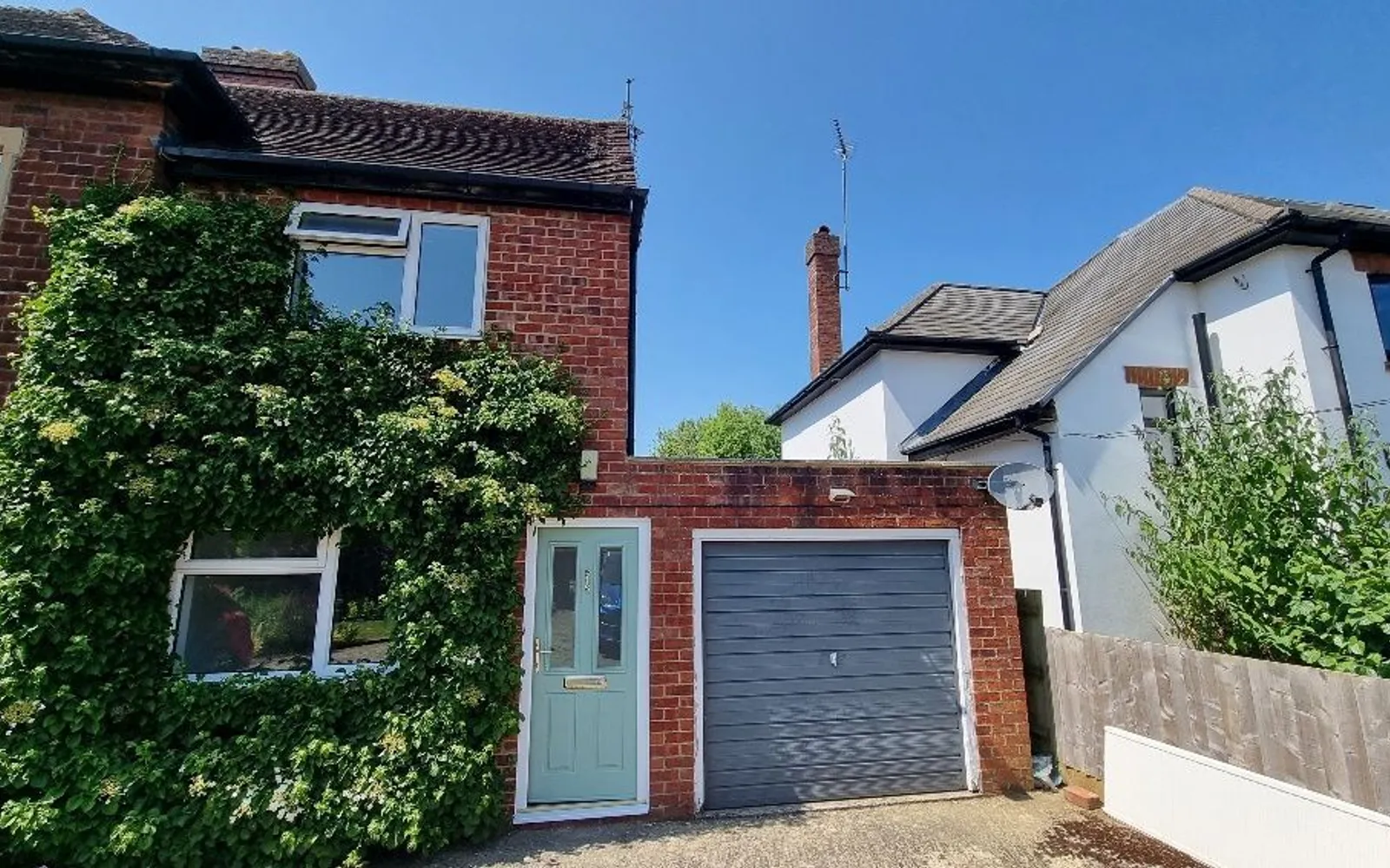 House Bloxham Road in Cherwell District