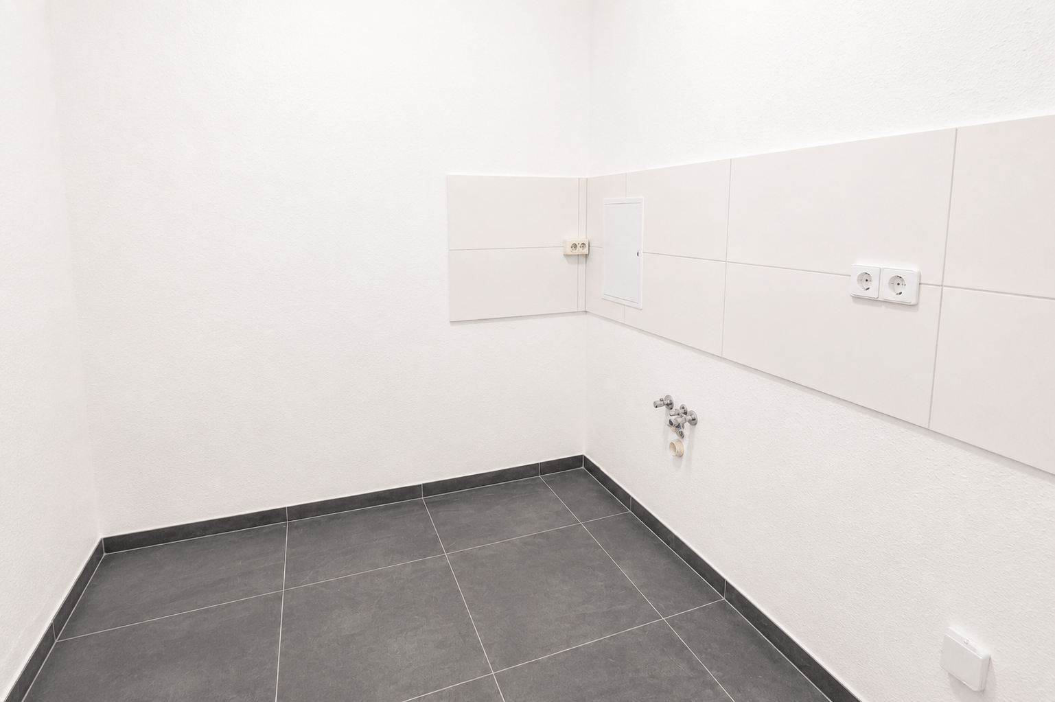 Wohnung Dequeder Straße in Magdeburg