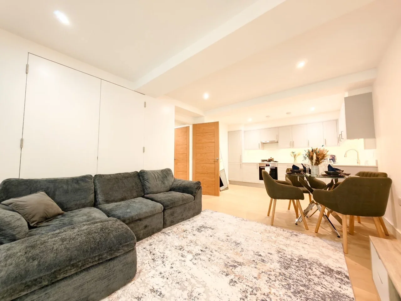 Flat Old Pye Street in City of Westminster