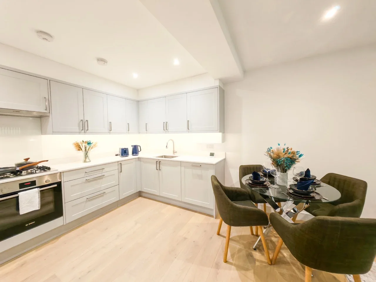 Flat Old Pye Street in City of Westminster