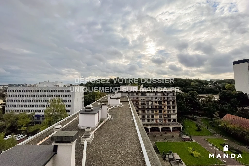 Flat Square Sainte-Geneviève in Rosny-sous-Bois