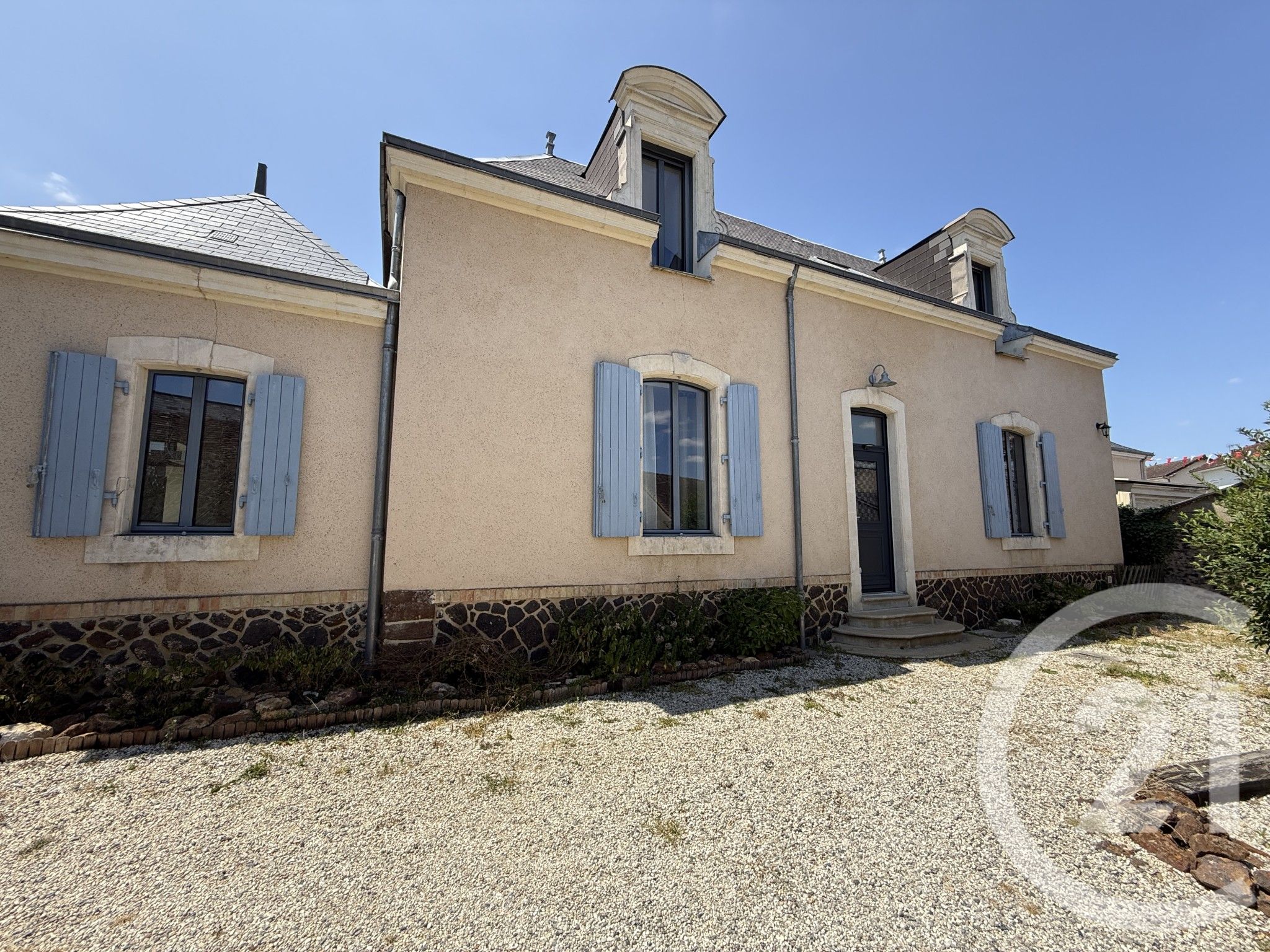 Maison Rue Saint-Georges-du-Bois à Pruillé-le-Chétif