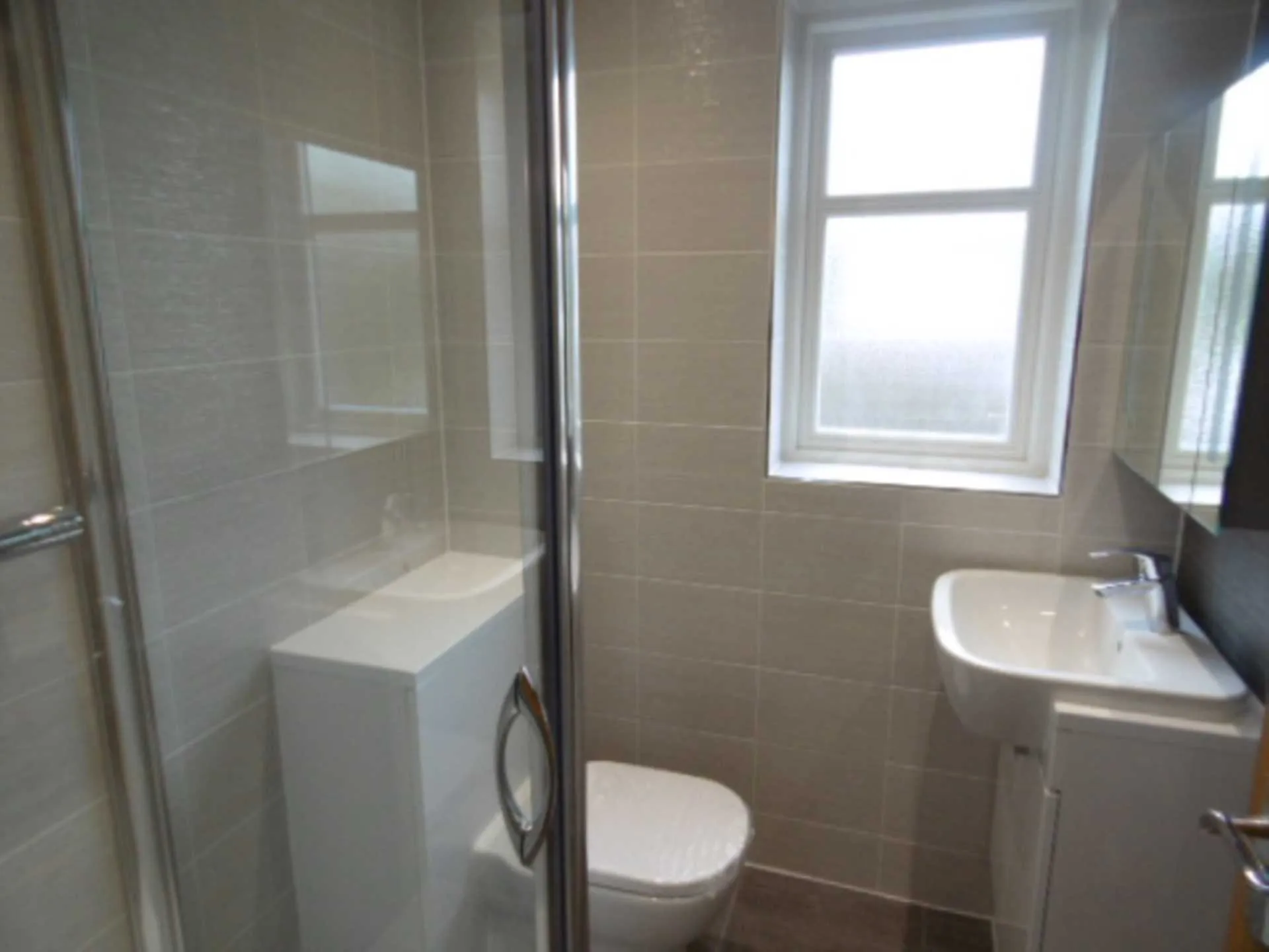 Flat Roe Green Lane in Welwyn Hatfield