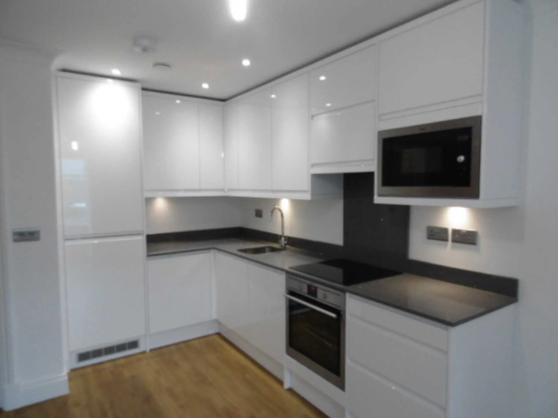 Flat Roe Green Lane in Welwyn Hatfield