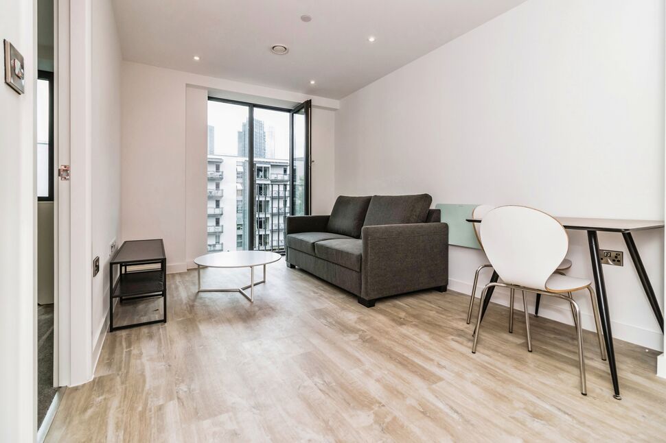 Flat Derwent Street in Salford