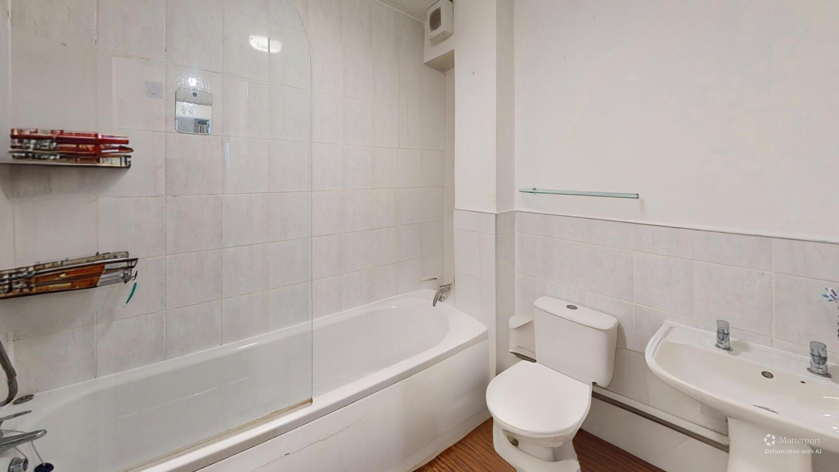 Flat Rosebery Road in Grays