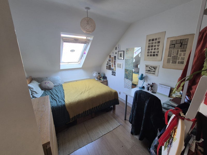Room Brydon Walk in Greater London