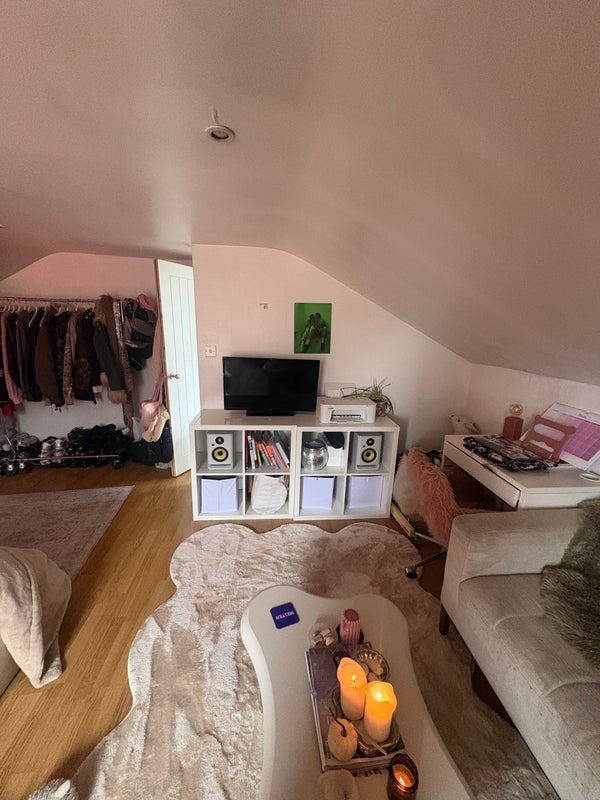Room Lower Clapton Road in Greater London