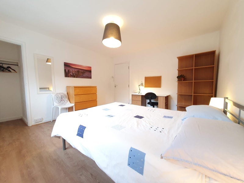 Room New Ashby Road in Charnwood