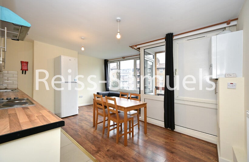 Flat Bath Terrace in Greater London