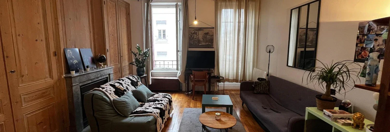 Appartement Rue des Trois Pierres à Lyon