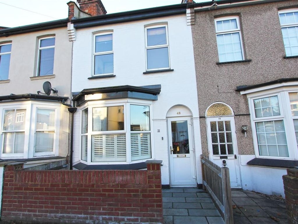 House Sanderstead Road in Greater London