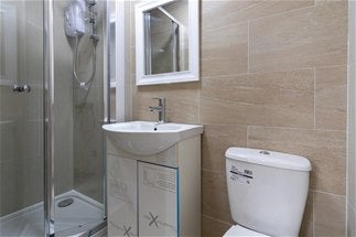 Room St Mary's Road in Greater London
