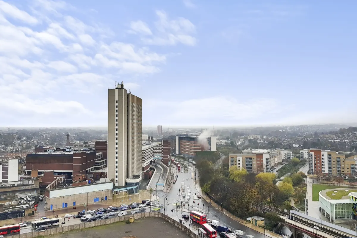 Flat Lee High Road in Greater London