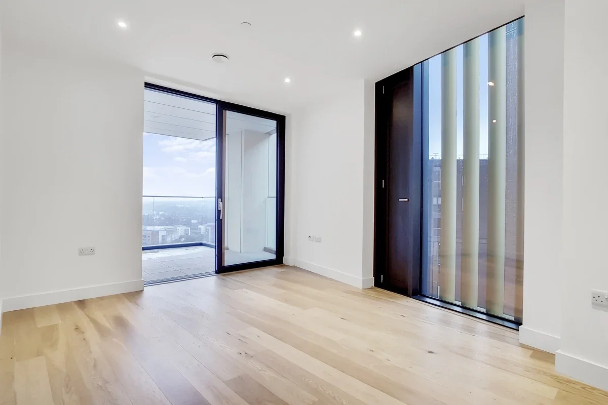 Flat Lee High Road in Greater London
