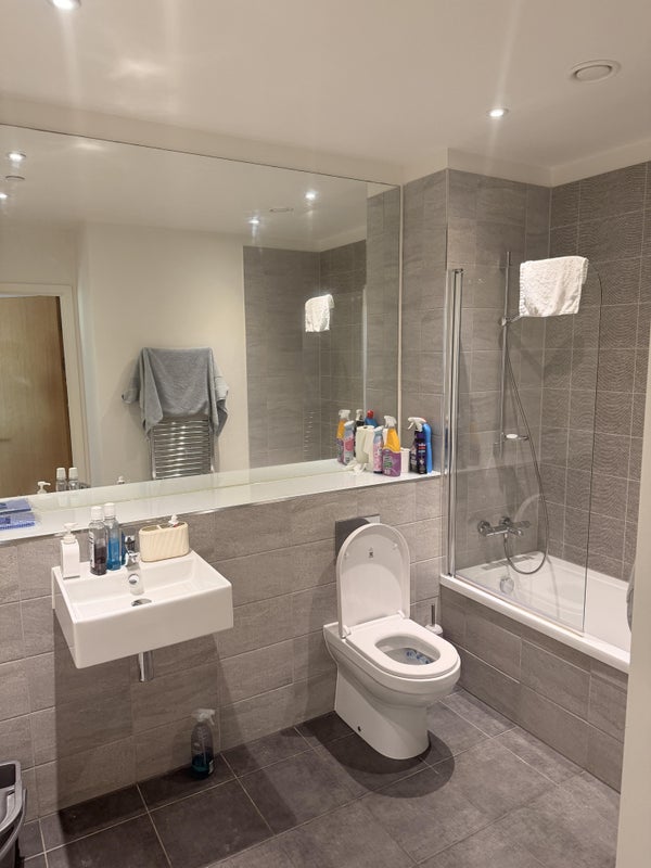 Room Stanley Street in Salford