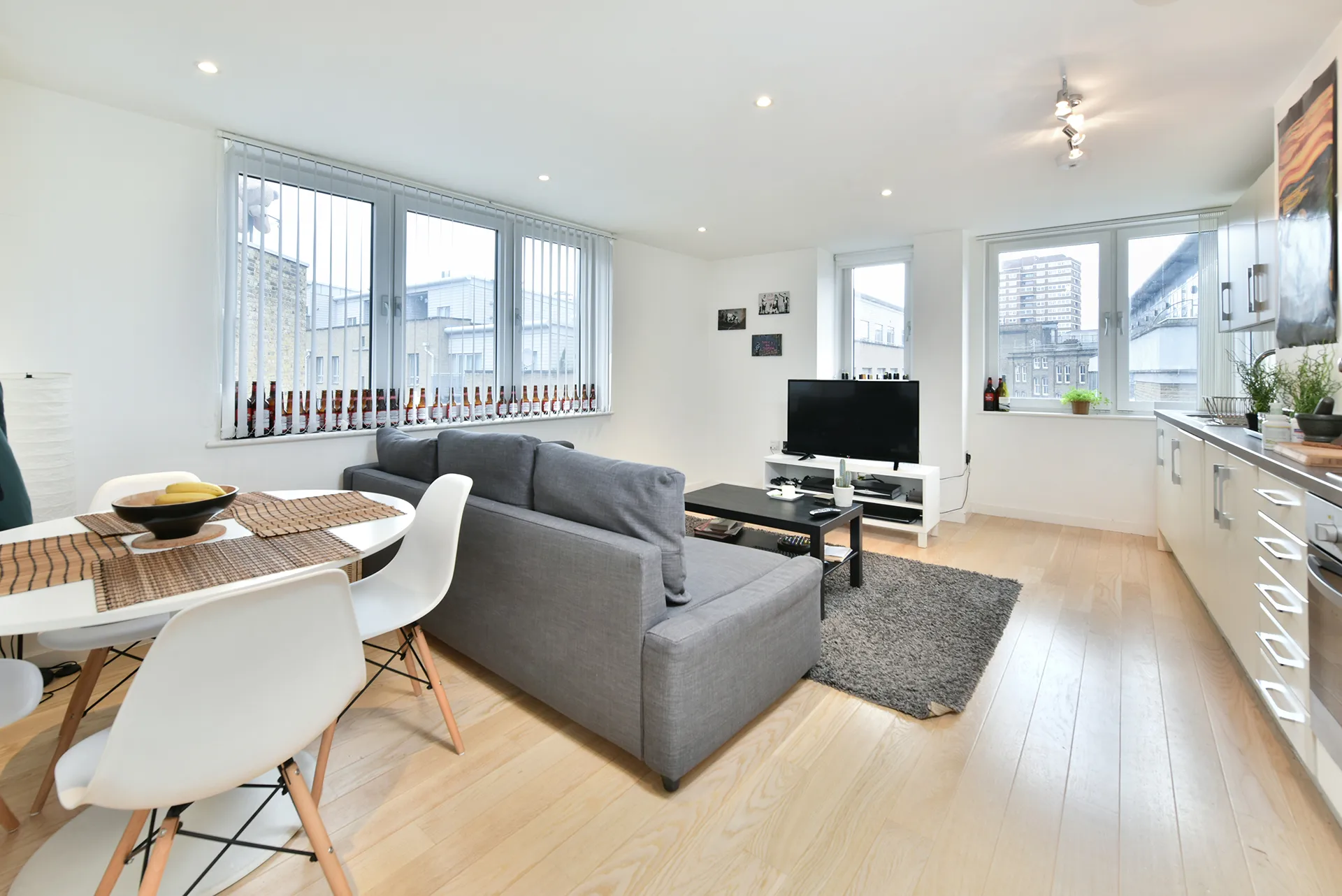 Flat Britannia Walk in Greater London