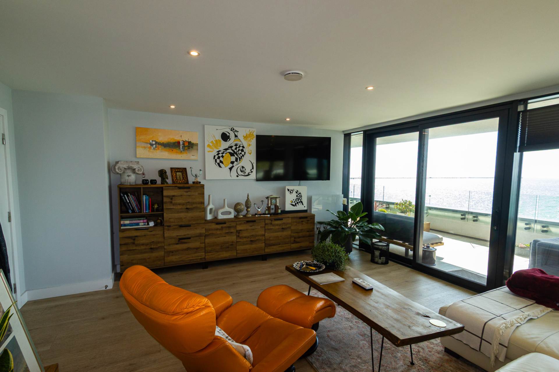 Flat Western Esplanade in Southend-on-Sea