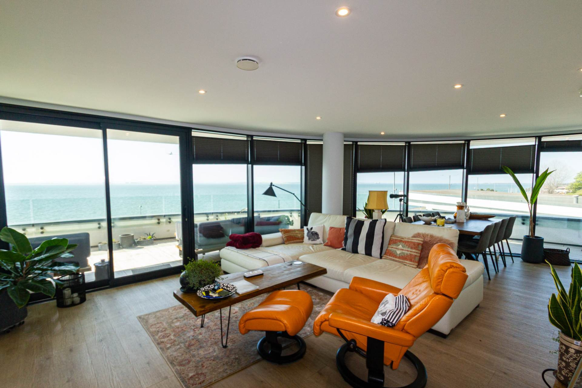 Flat Western Esplanade in Southend-on-Sea