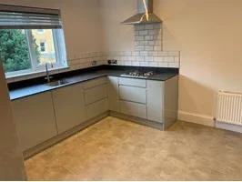 Flat Upham Park Road in Greater London