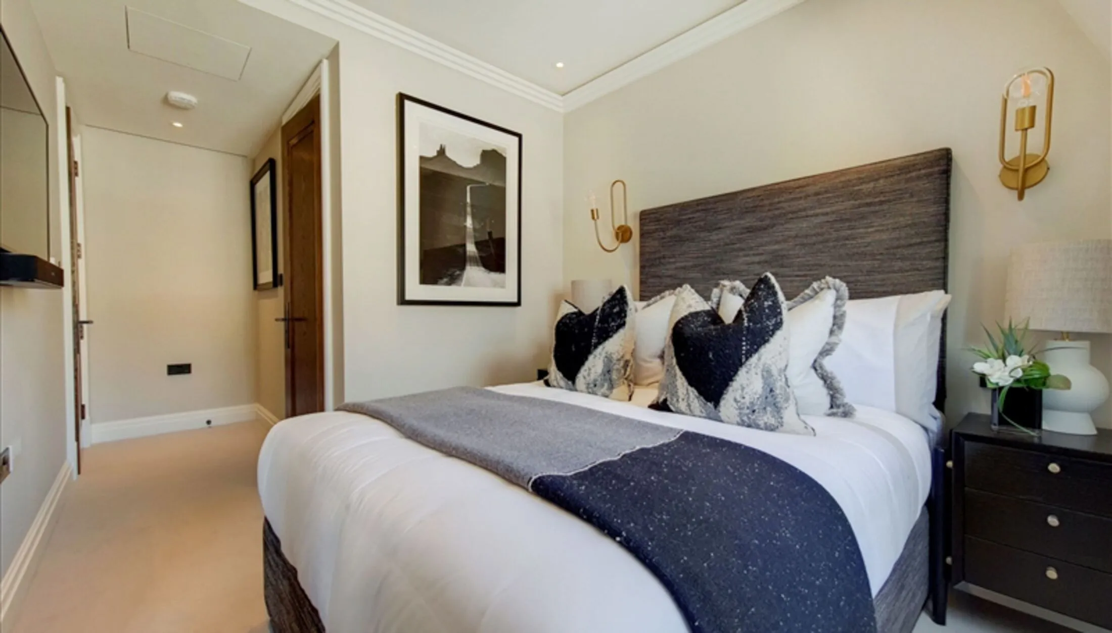 Flat Cambridge Place in Greater London