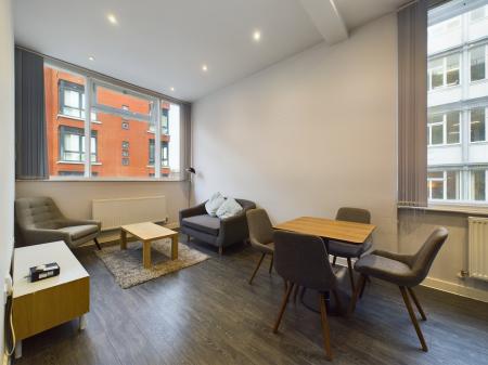 Flat Earle Street in Liverpool