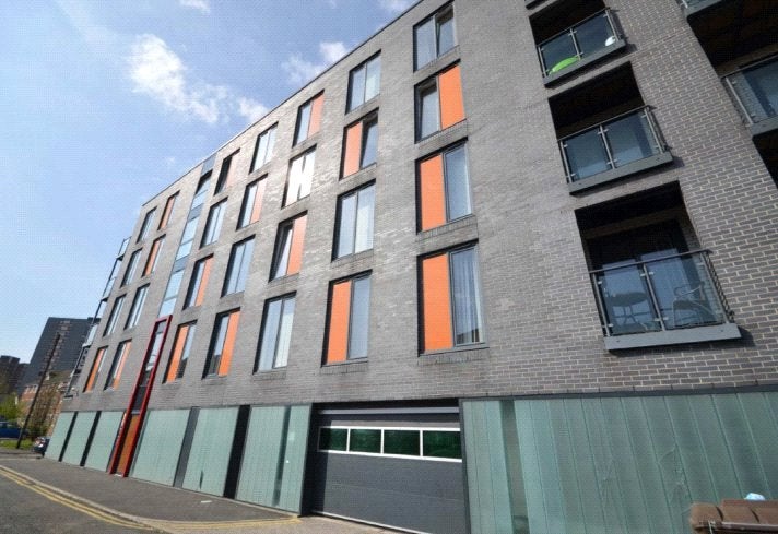Flat Dean Road in Salford