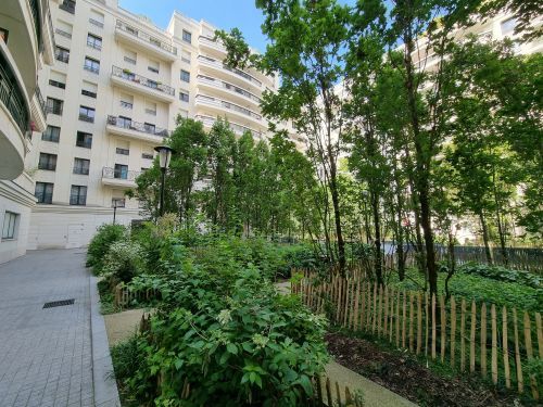 Flat Rue Baudin in Levallois-Perret
